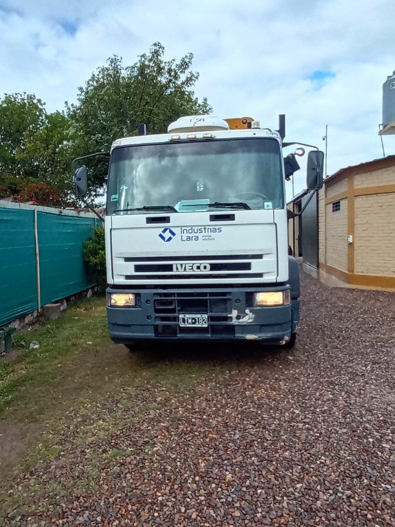 Camión Iveco de Industrias Lara
